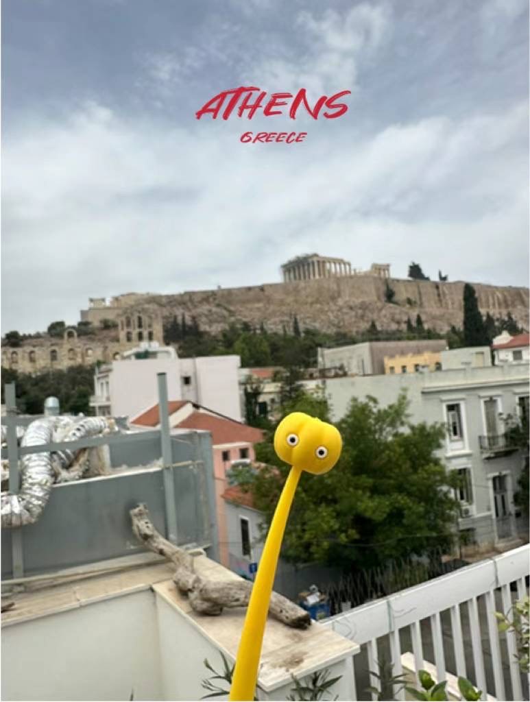 Jiggly in Athens, Greece